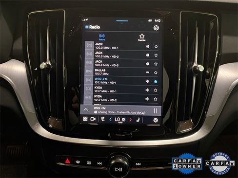 Used 2025 Volvo S60 B5 Core image 41