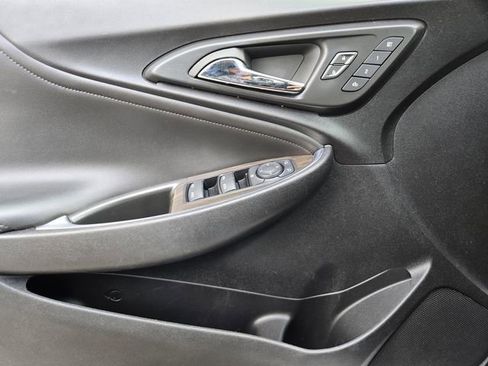 Used 2024 Chevrolet Malibu LT image 19