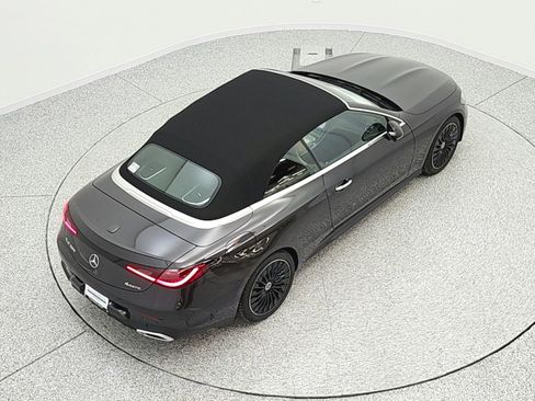 New 2026 Mercedes-Benz CLE 300 4MATIC Cabriolet image 37