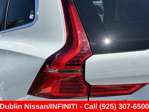Used 2023 Volvo XC60 B5 Core w/ Protection Package Premier FWD image 45