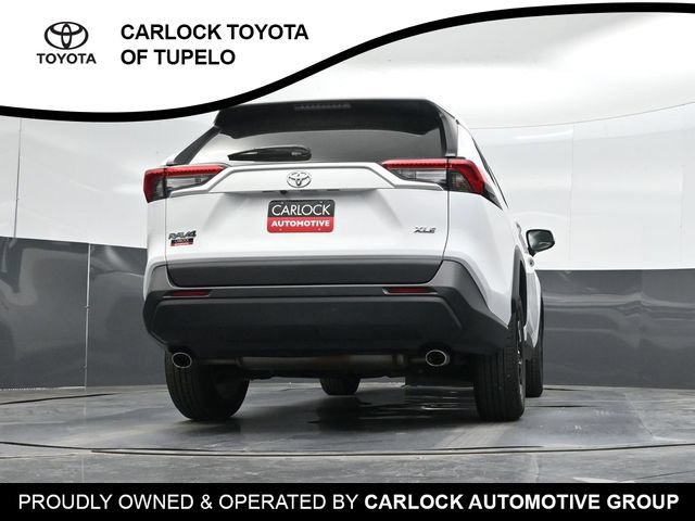 Used 2024 Toyota RAV4 XLE FWD image 41