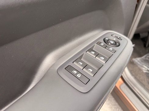 Used 2025 Hyundai Santa Fe Limited AWD/4WD image 20