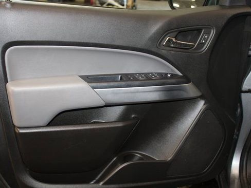 Used 2020 Chevrolet Colorado LT image 23