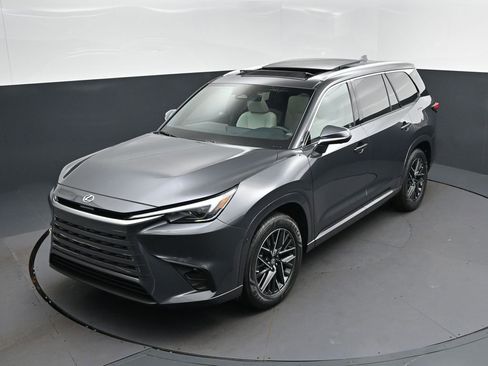 New 2026 Lexus TX 350 AWD image 32