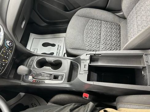 Used 2024 Chevrolet Equinox LT w/ LPO, Floor Liner Package FWD image 27