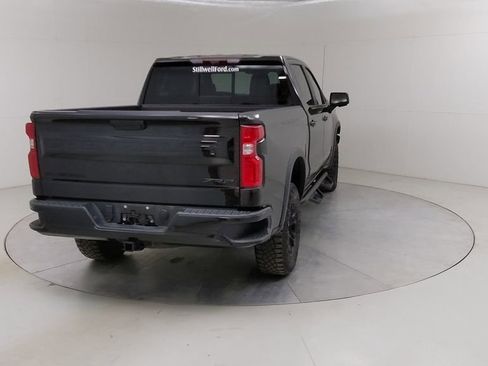 Used 2024 Chevrolet Silverado 1500 ZR2 w/ Technology Package image 14