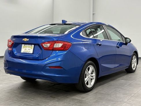 Used 2016 Chevrolet Cruze LT w/ Convenience Package image 2