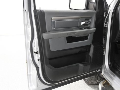 Used 2014 RAM 1500 Big Horn image 4