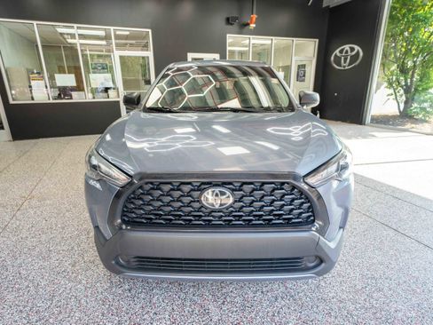 Used 2022 Toyota Corolla Cross L FWD image 6