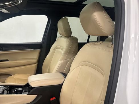 Used 2022 Jeep Grand Cherokee Limited 4xe AWD/4WD image 12