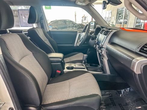 Used 2024 Toyota 4Runner SR5 image 16