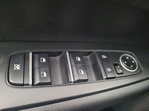 Used 2021 Kia Forte LXS image 27