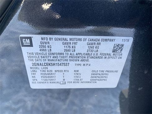 Used 2017 Chevrolet Equinox LT w/ Convenience Package image 32