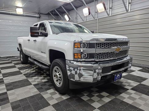 Used 2019 Chevrolet Silverado 2500 W/T w/ WT Convenience Package RWD image 5