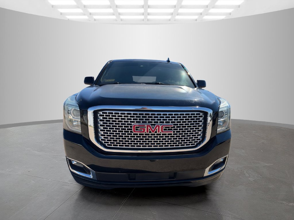 Used 2017 GMC Yukon Denali AWD/4WD image 8