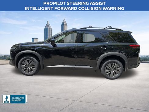 Certified 2023 Nissan Pathfinder SV w/ Black Appearance Package FWD image 6