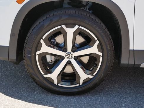 New 2026 Volkswagen Tiguan SE AWD/4WD image 5
