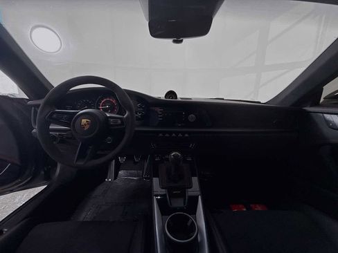 Used 2022 Porsche 911 GT3 image 31