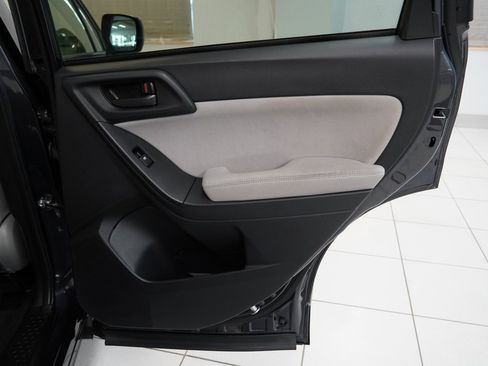 Used 2015 Subaru Forester 2.5i Premium image 27