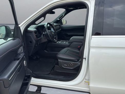 Used 2023 Ford Expedition Max Limited AWD/4WD image 13