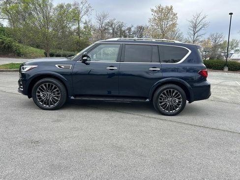 Used 2024 INFINITI QX80 Sensory image 4