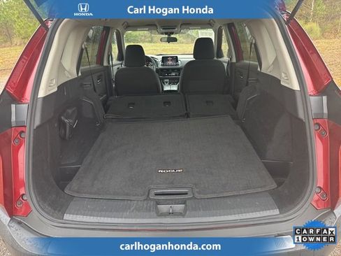 Used 2023 Nissan Rogue SV image 11