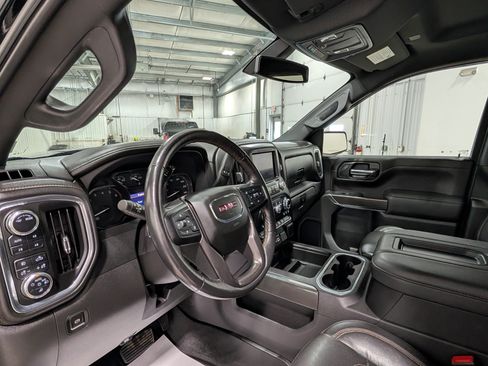 Used 2022 GMC Sierra 1500 AT4 AWD/4WD image 15