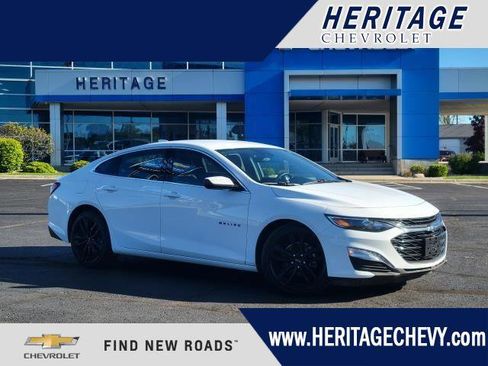 Used 2024 Chevrolet Malibu LT w/ Sport Edition FWD image 1