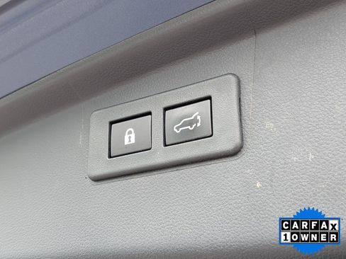 Used 2022 Subaru Outback Premium AWD/4WD image 16