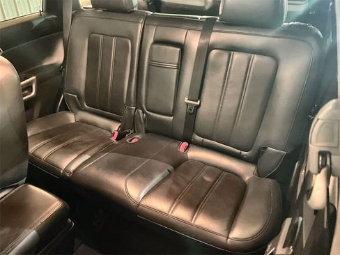 Used 2014 Chevrolet Captiva Sport LT w/ Convenience Package image 16