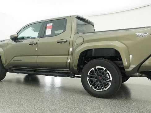 New 2026 Toyota Tacoma TRD Sport image 4