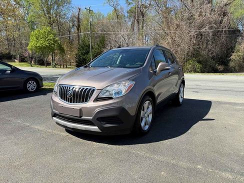 Used 2015 Buick Encore FWD image 1
