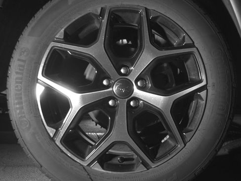 Used 2025 Jeep Compass Limited image 15