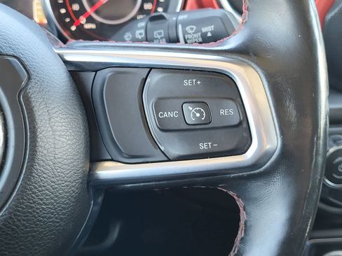 Used 2020 Jeep Wrangler Unlimited Rubicon AWD/4WD image 15