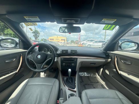 Used 2010 BMW 128i Convertible RWD image 19