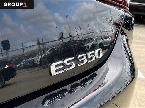 Used 2024 Lexus ES 350 w/ Premium Package image 27