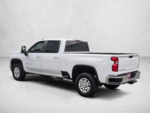 Used 2021 Chevrolet Silverado 3500 LT w/ Convenience Package image 7