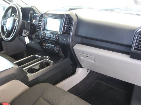 Used 2017 Ford F150 XL w/ Equipment Group 101A Mid AWD/4WD image 17