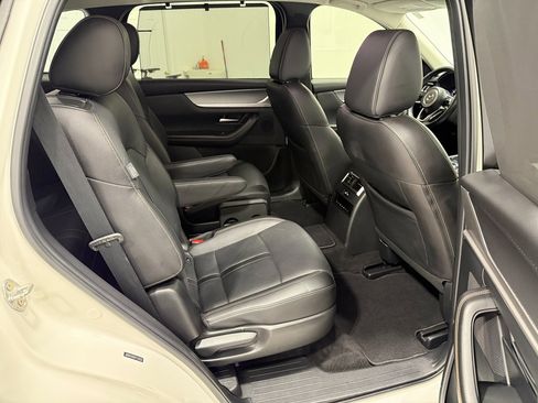Used 2024 MAZDA CX-90 3.3 Turbo w/ Preferred Plus image 30