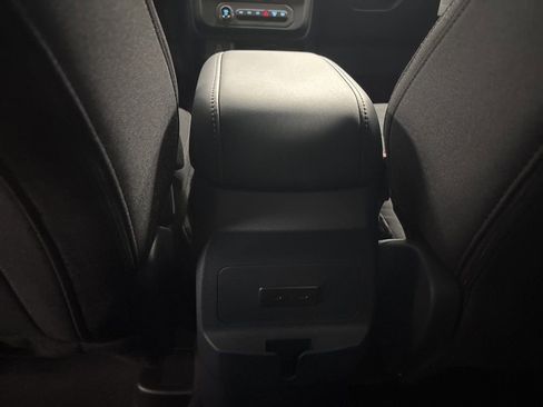 New 2026 Ford Maverick XL AWD/4WD image 25