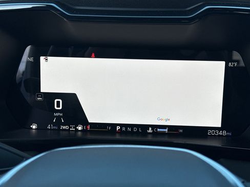 Used 2024 Chevrolet Colorado Z71 w/ Z71 Convenience Package 2 image 23