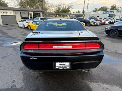Used 2012 Dodge Challenger R/T Plus RWD image 8