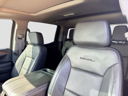 Used 2024 GMC Sierra 1500 Denali w/ Denali Reserve Package image 13
