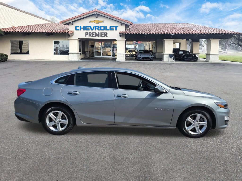 Used 2024 Chevrolet Malibu LT FWD image 9