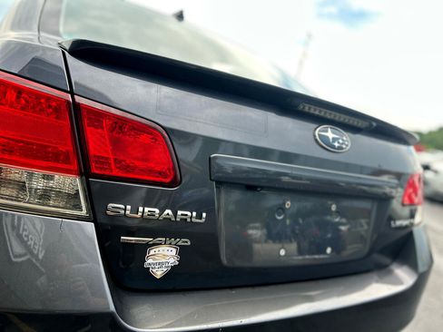 Used 2014 Subaru Legacy 2.5i Limited image 12