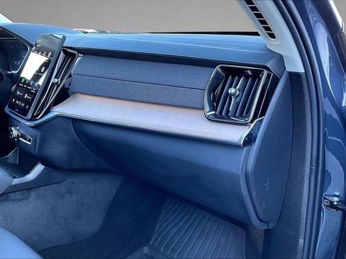 Certified 2026 Volvo XC90 B6 Plus w/ Protection Package Premier image 27