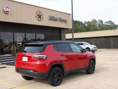 Certified 2023 Jeep Compass Trailhawk image 7