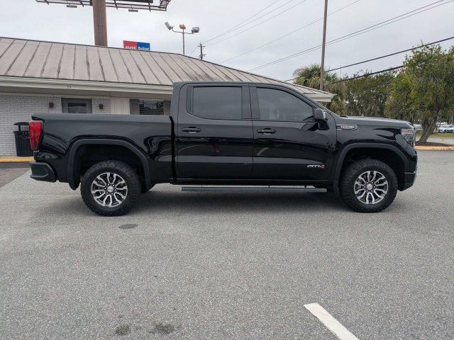 Used 2022 GMC Sierra 1500 AT4 AWD/4WD image 3