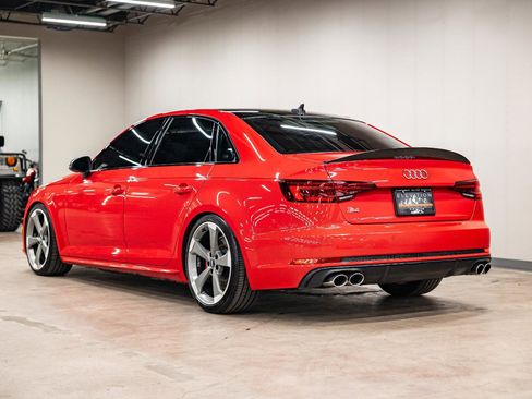 Used 2019 Audi S4 Premium Plus w/ Premium Plus Package AWD/4WD image 3