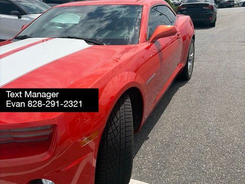 Used 2010 Chevrolet Camaro SS w/ RS Package RWD image 4